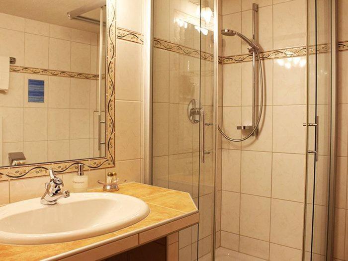 Edelweiß Garni Hotel 4*