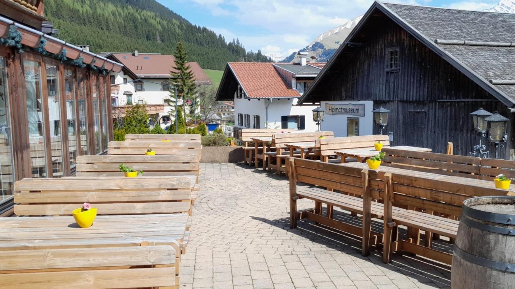 Edelweiß 4*
